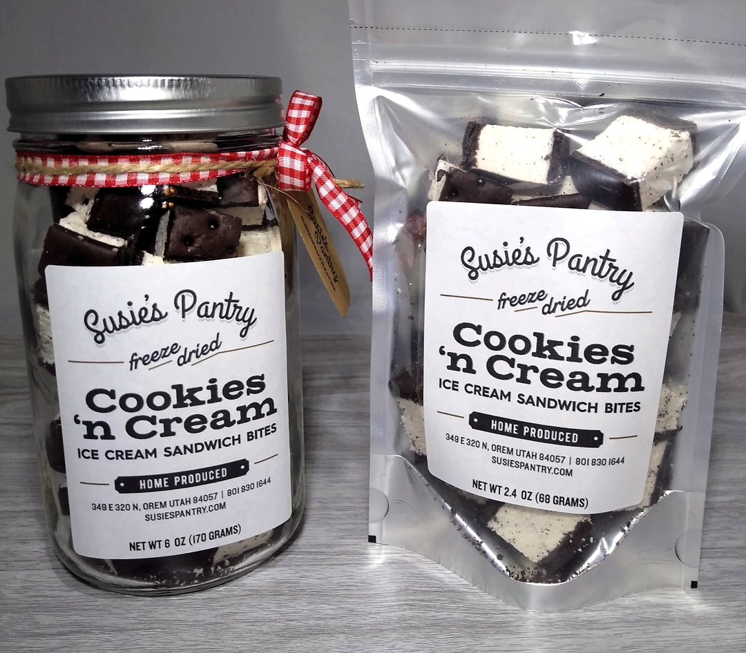 Freeze Dried Ice Cream Bites - Cookies & Cream Ice Cream Sandwich